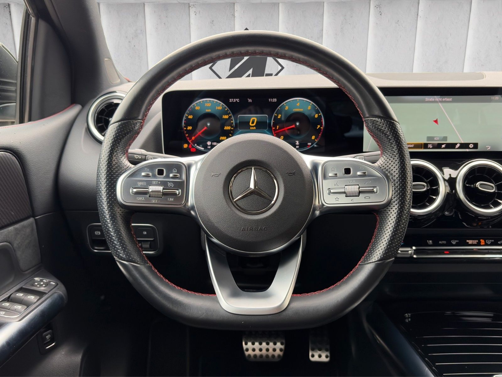 Fahrzeugabbildung Mercedes-Benz B 250 AMG Line*AHK*ViCo*SHZ*NAVI*LED**