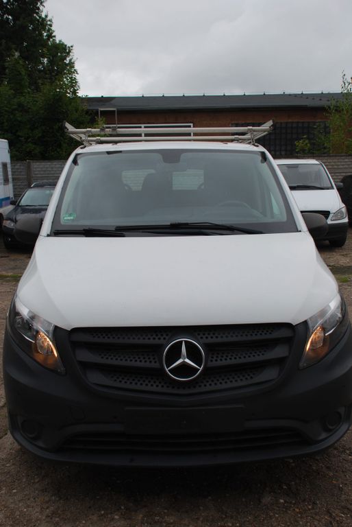 Image of Mercedes-Benz Vito