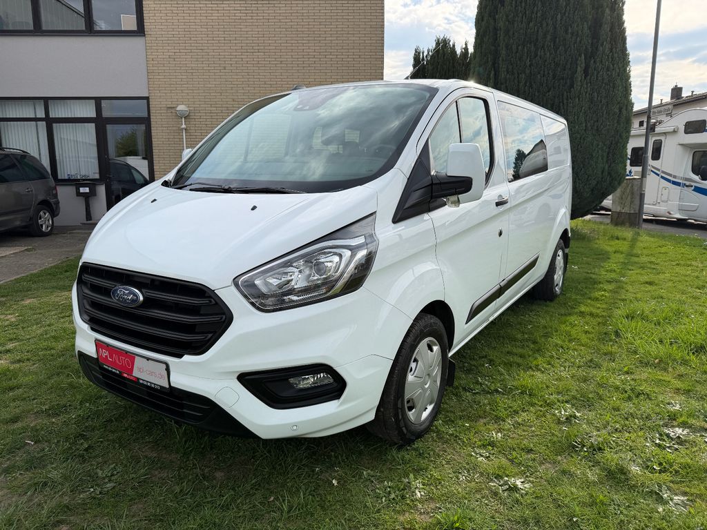 Image of Ford Transit Custom