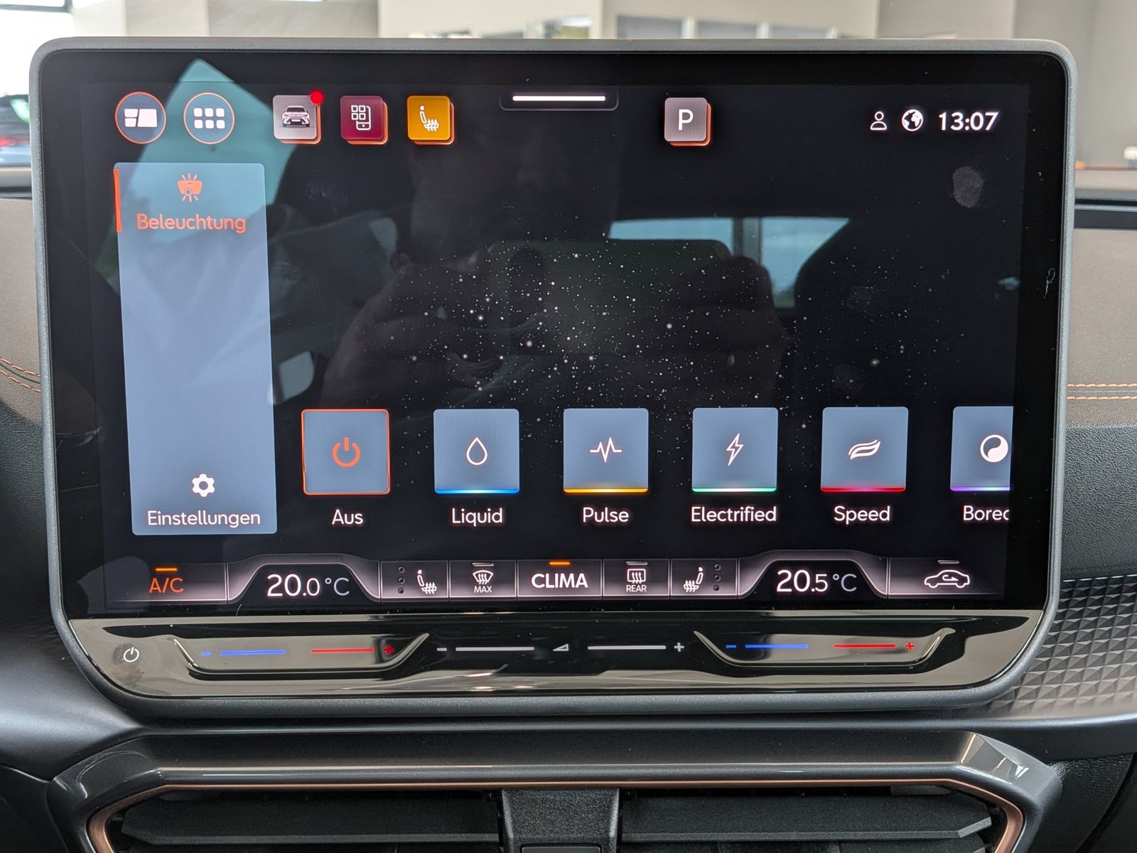 Fahrzeugabbildung CUPRA Formentor 1.5 eTSI Pano Sennh DCC Matrix AHK 19"