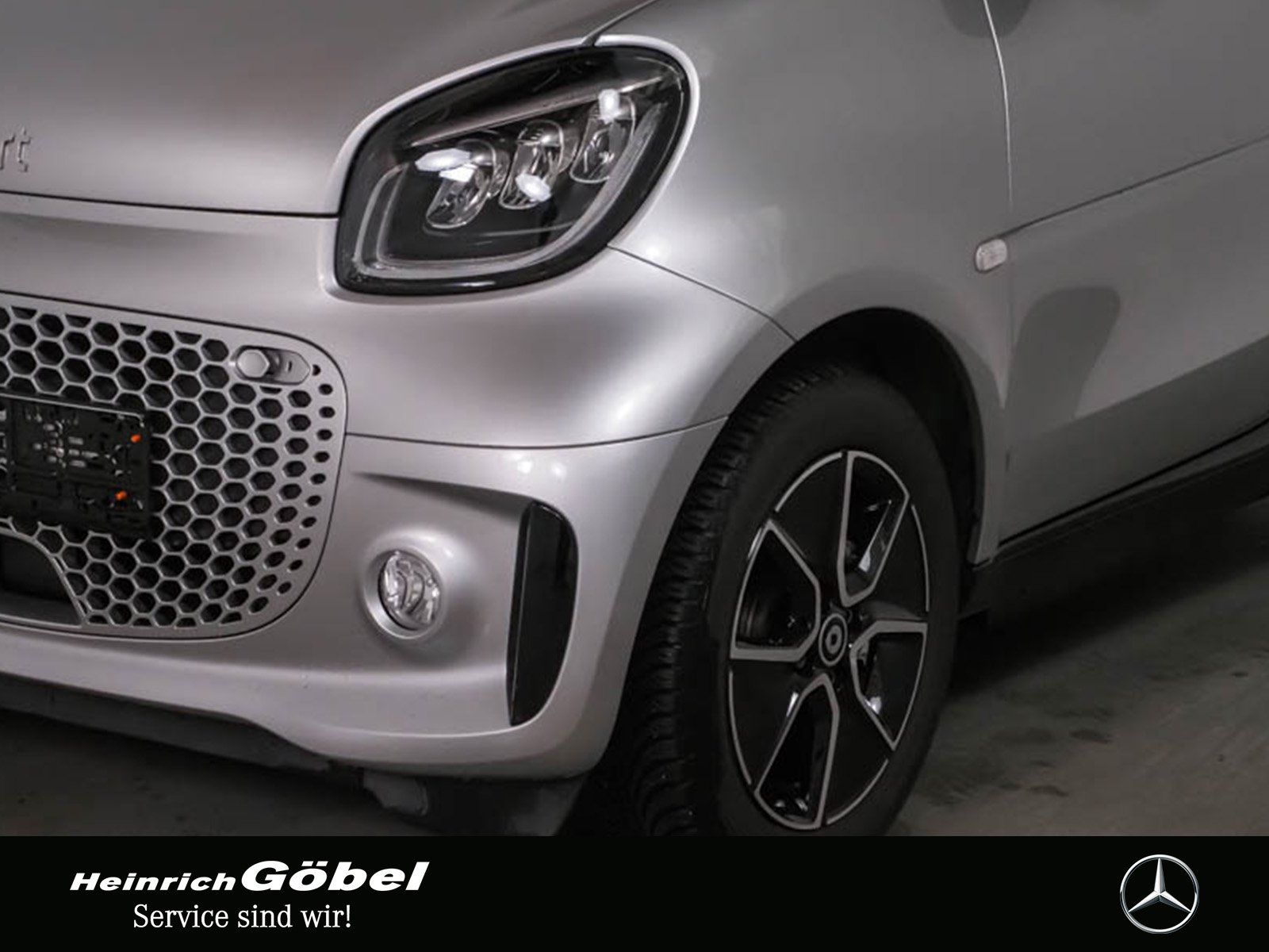 Fahrzeugabbildung Smart Smart Fortwo EQ Passion EXCLUSIVE+22KW-Bordlader
