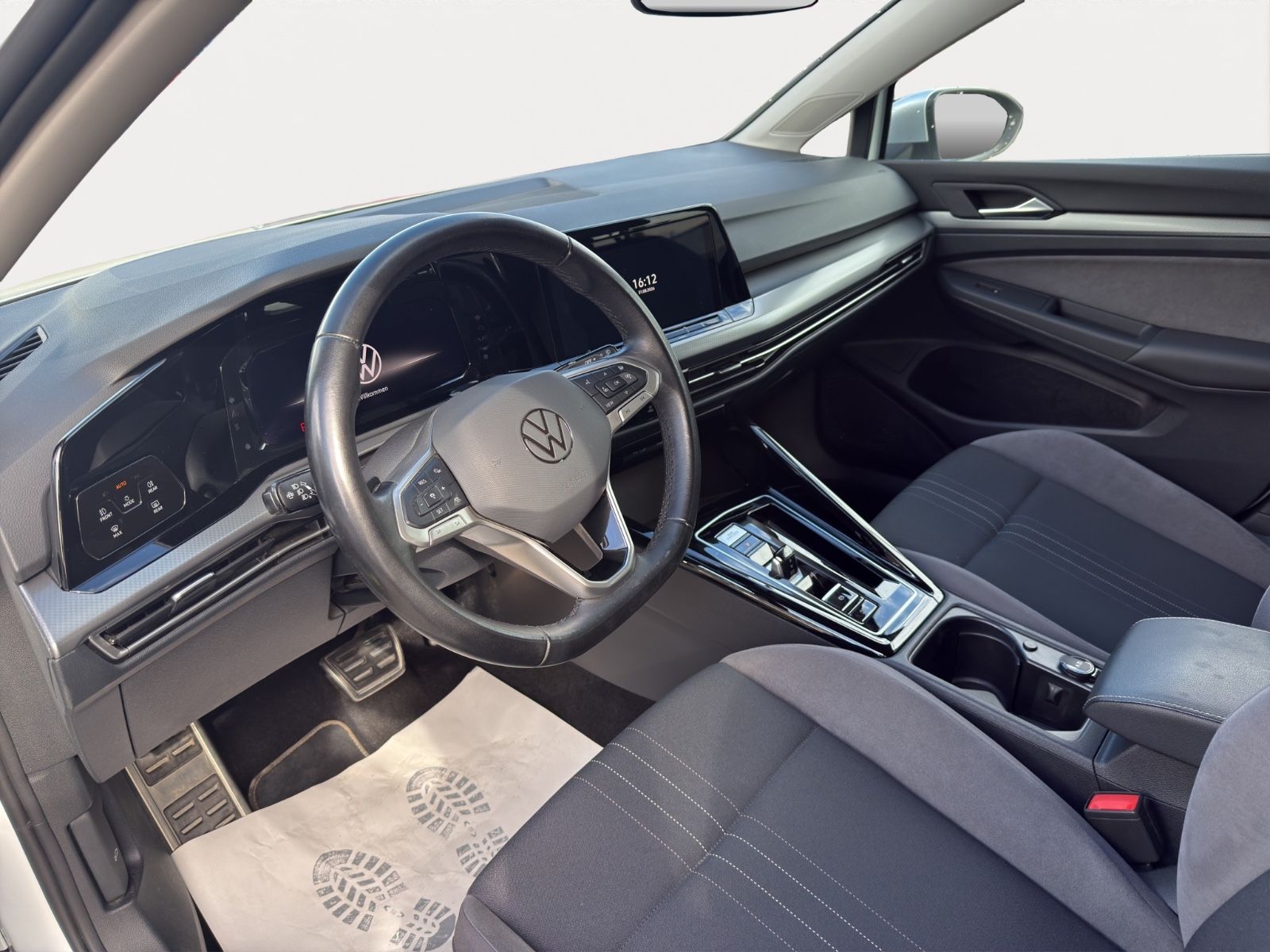 Golf VIII Variant Alltrack 4Motion*NAVI*1.HAND*