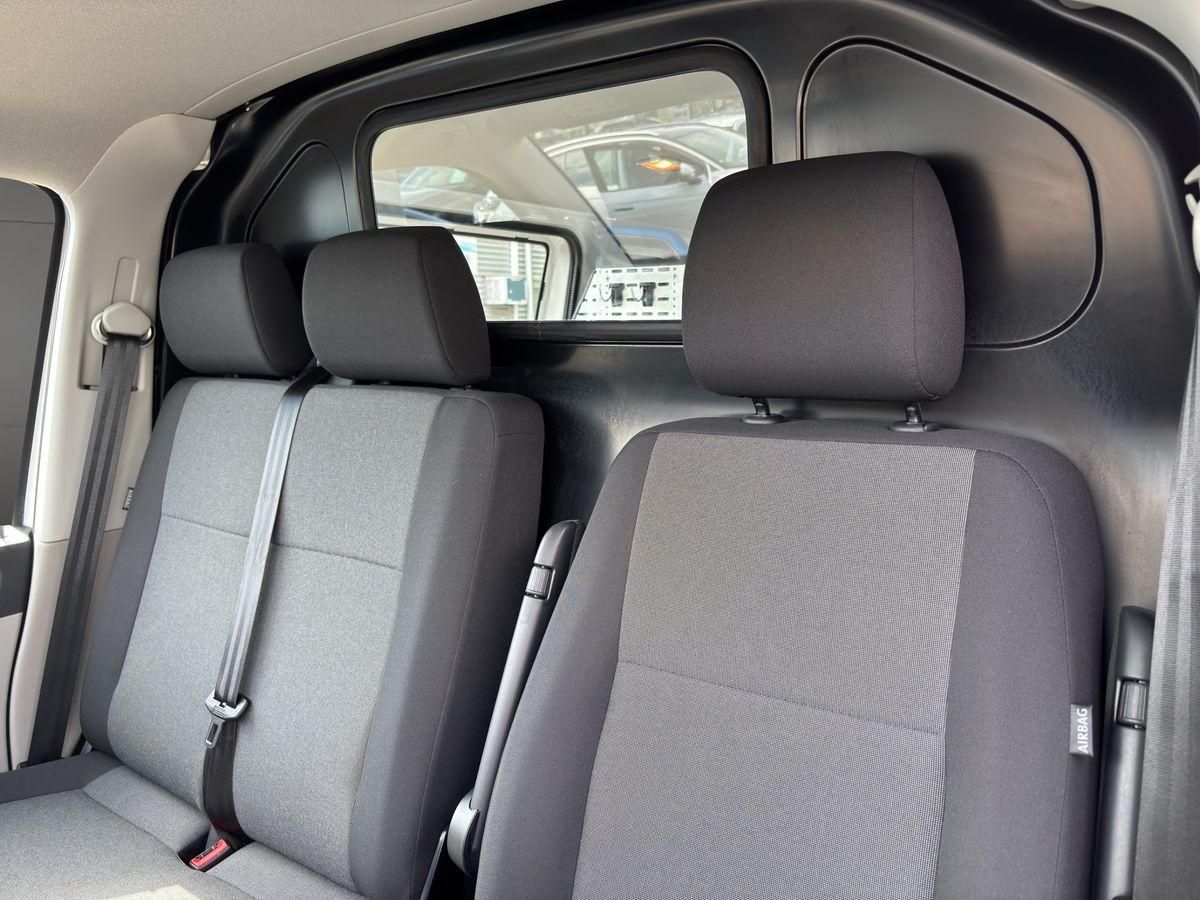 T6 Transporter Kasten 2.0 TDI DSG ACC NAV RFK LE