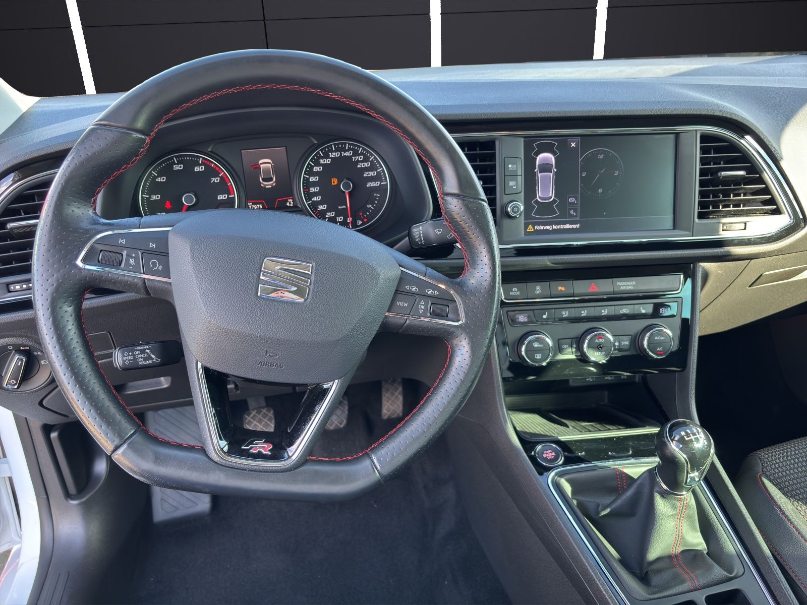 Fahrzeugabbildung SEAT Leon ST FR 1.5 TSI LED RFK Keyless SH