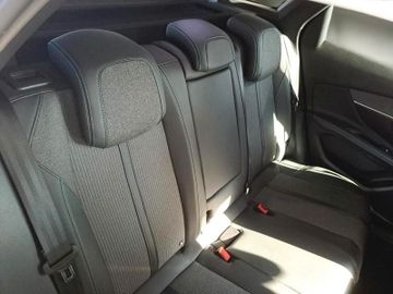 Peugeot 3008 - 11