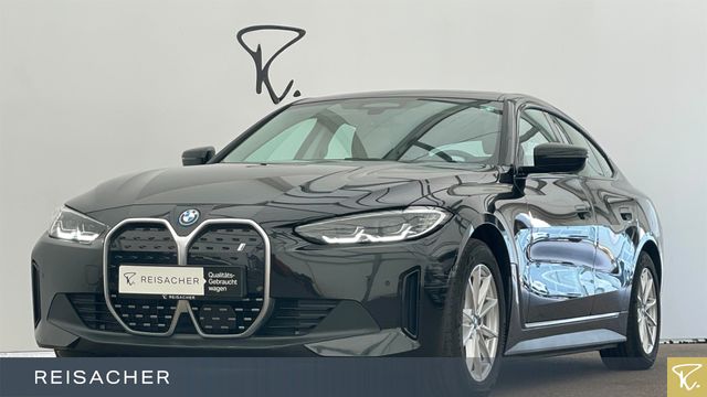 BMW i4 A e-DRIVE40 AHK LC+ RFK PDC Leder Pano 17"LM