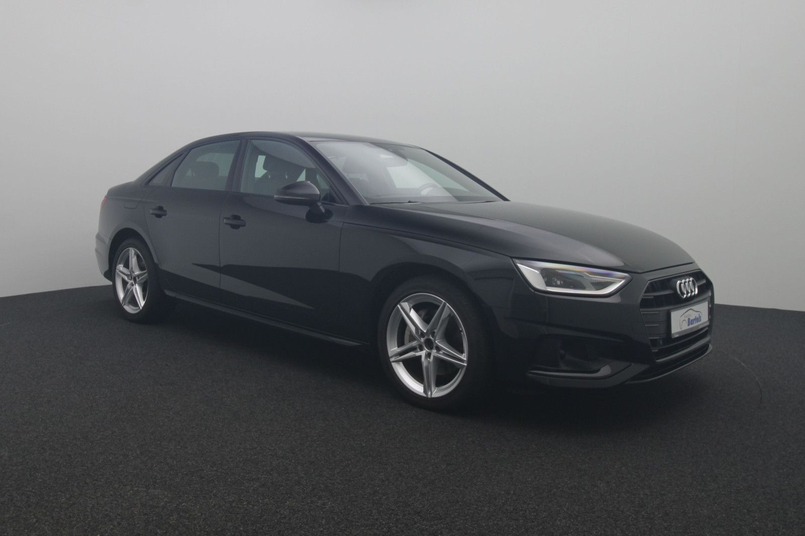 Fahrzeugabbildung Audi A4 Lim. 40 TDI advanced Kamera Optik Paket18"