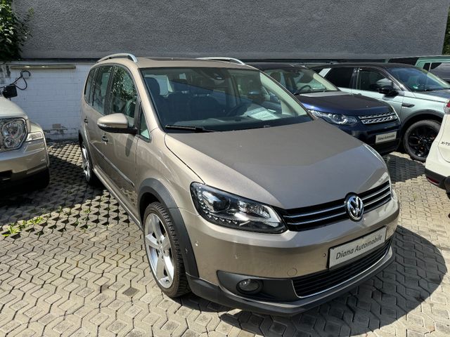 Volkswagen Touran Cross.BlueMotion TGI.Erdgas.Auto.Leder.Pa