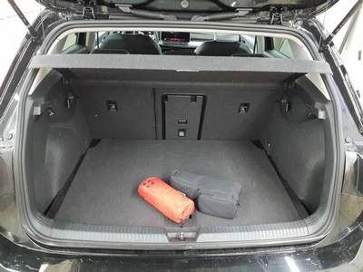 Volkswagen Golf - Bild 8