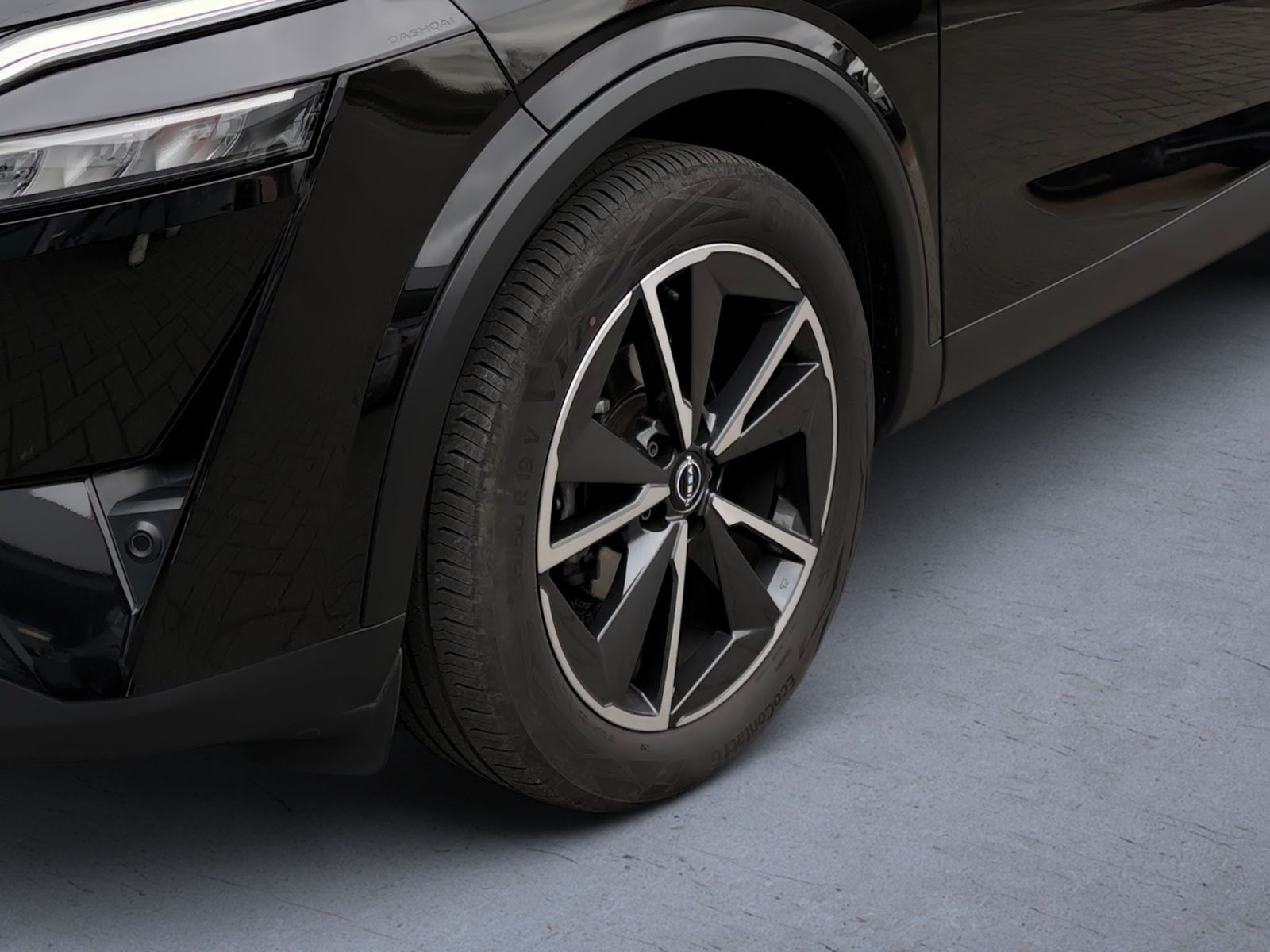 Fahrzeugabbildung Nissan Qashqai 1.3 DIG-T Tekna+ 4x4*SHZ*Navi*360°Kamera