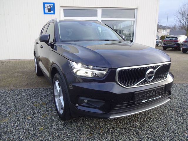 Volvo XC40 T3 Momentum Pro