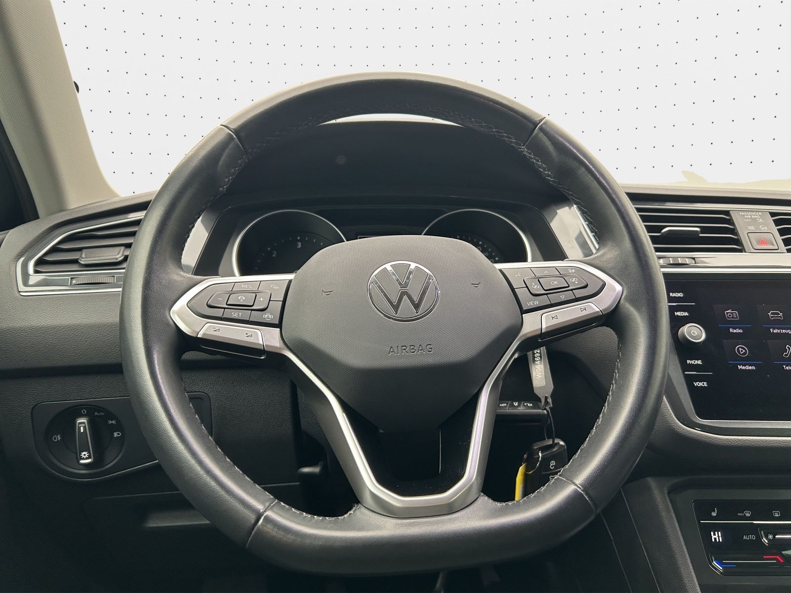 Volkswagen Tiguan - Bild 8