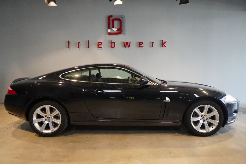 Jaguar XK