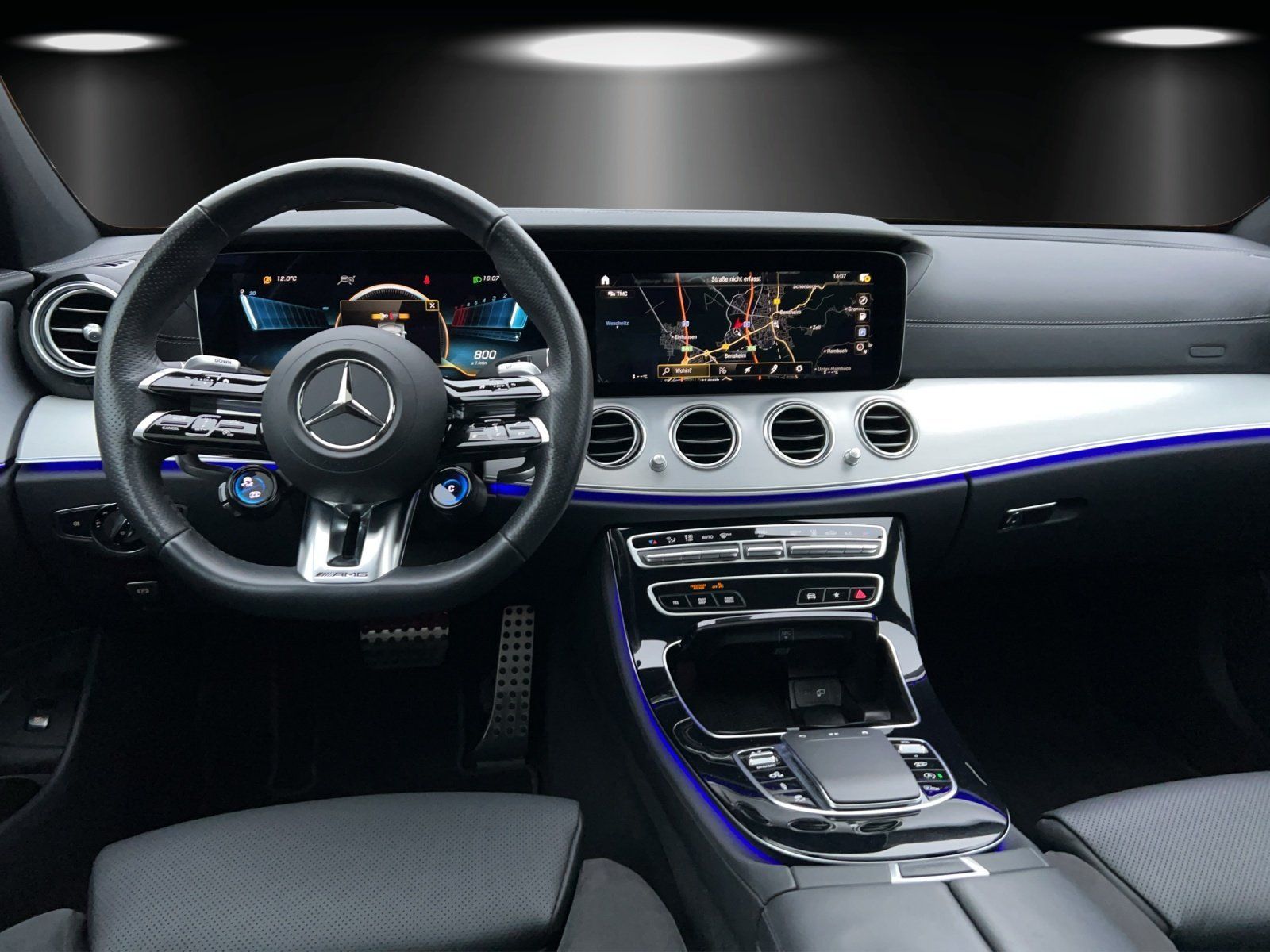 Fahrzeugabbildung Mercedes-Benz E 53 AMG T DISTRO Perf.AGA Driver's Standhz Pano