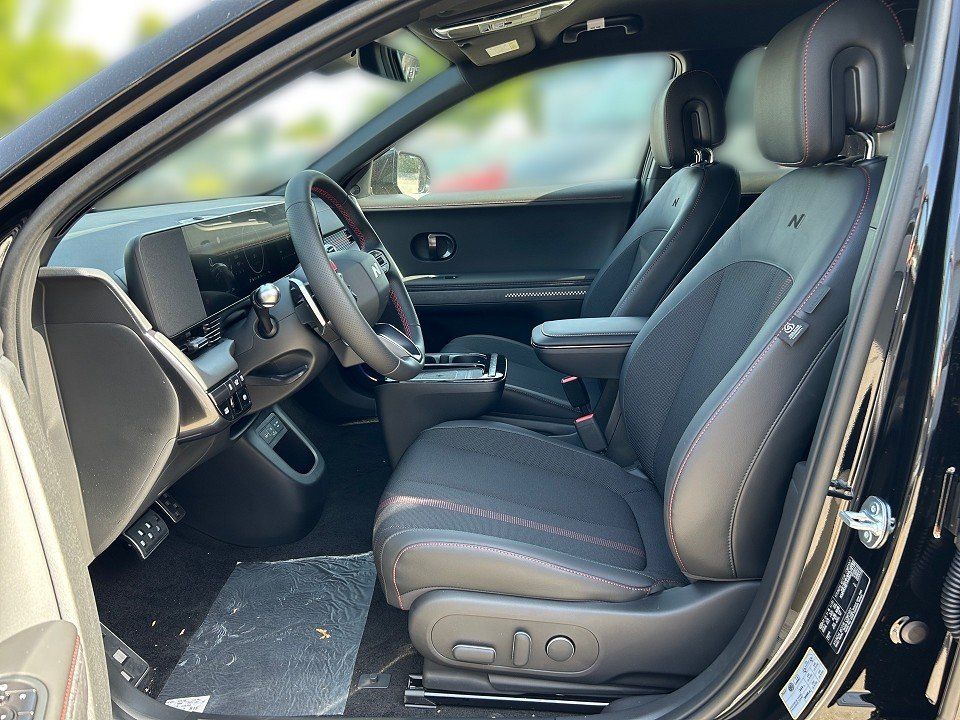 Fahrzeugabbildung Hyundai IONIQ 5 MY25 84kWh N LINE 570KM-RANGE 5JGARANTIE