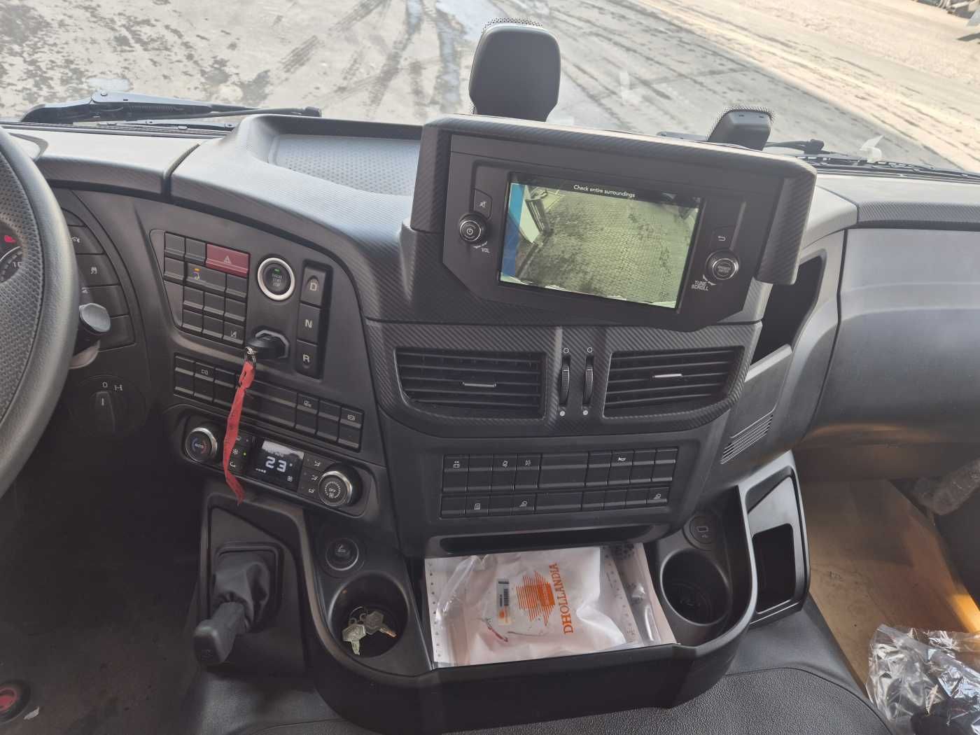 Fahrzeugabbildung Iveco S Way AT190S40/P LBW Tür AHK Navi Bett