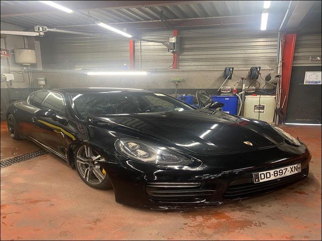 Porsche PANAMERA 970 Phase 2 GTS 4.8 i V8 24V PDK 440 cv