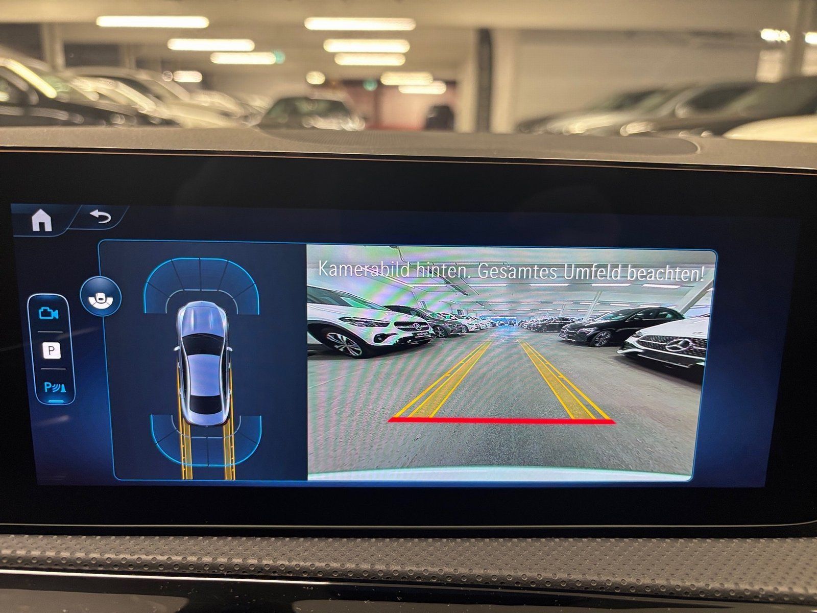 Fahrzeugabbildung Mercedes-Benz CLA 200 AMG*Pano*AHK*STHZG*Distronic*Totwinkel*