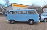 Volkswagen T2 dtsch Papiere kl. Brand Motorraum - Oldtimer mit Benzin-Antrieb: Kleinbus