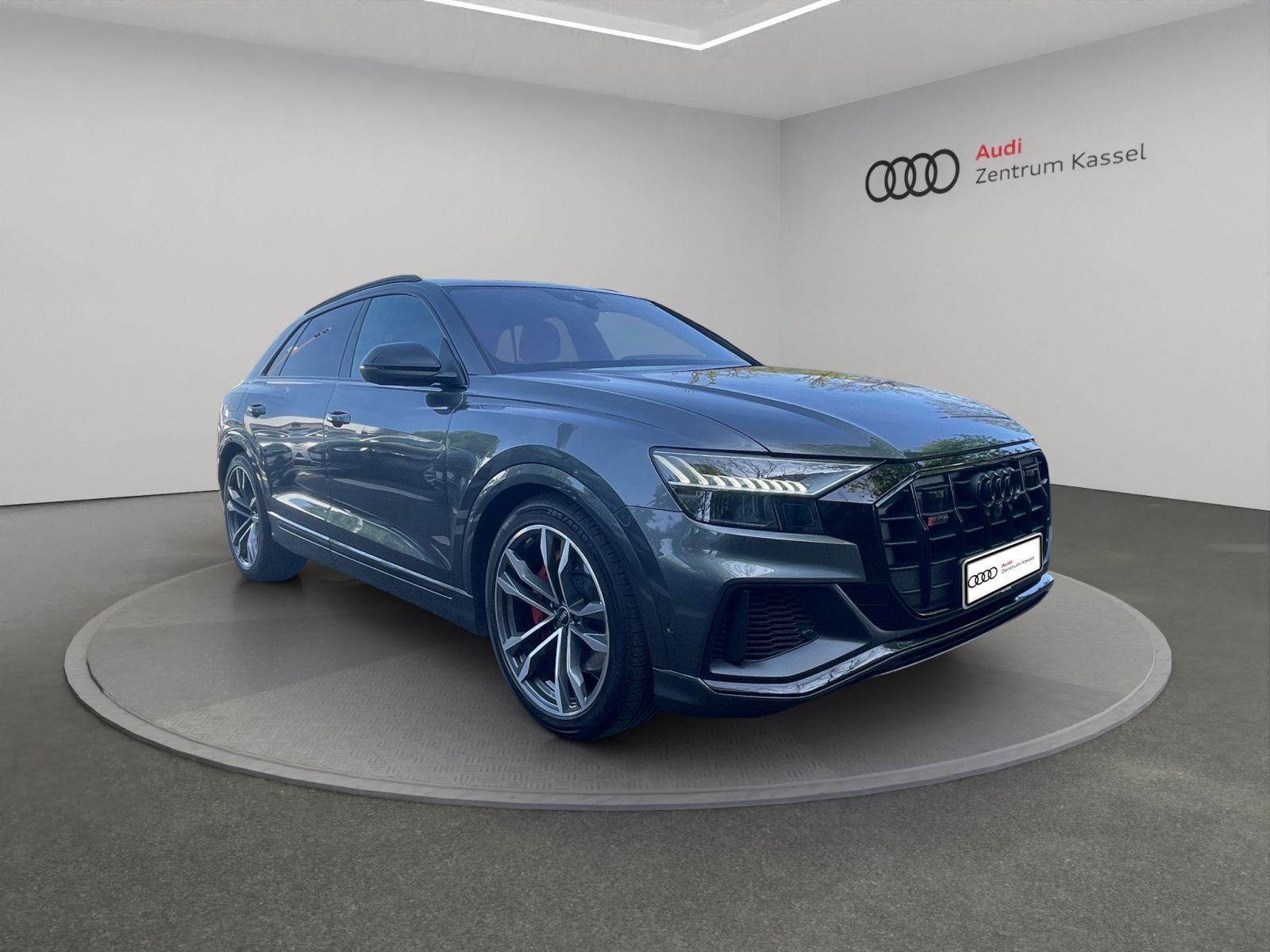 Audi SQ8 - Bild 8