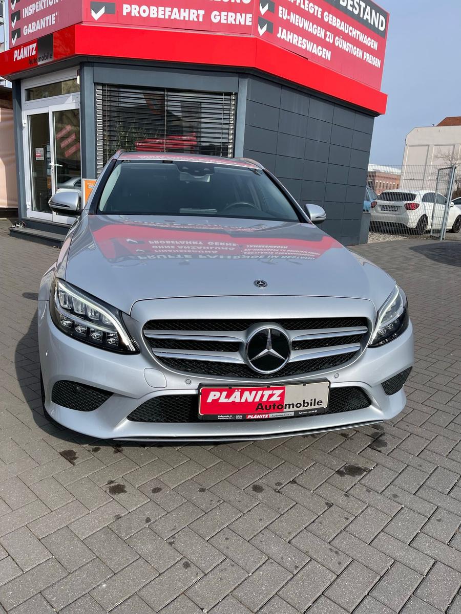 Mercedes-Benz C 220 C 220 T d 4Matic/Tempom./Bluetooth/Kamera/