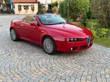 Alfa Romeo Spider 3.2 JTS V6 24V Q4 Exclusive Exclusive - Alfa Romeo Spider mit Benzin-Antrieb: Cabrio, 3.2