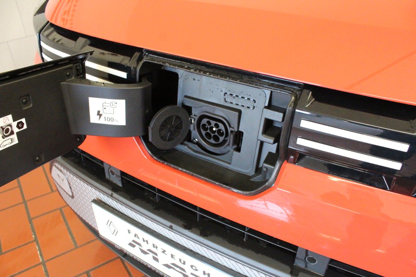 Fahrzeugabbildung Dacia Spring electric 100 Extreme