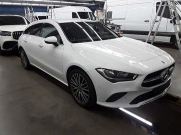 Mercedes CLA 180 Shooting Brake - 2