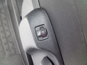 Bild 17 Opel Vivaro 2.0D Kasten M PDC+Kam Holzboden Navi