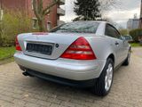 Mercedes-Benz SLK 200  42.000 - Mercedes-Benz SLK 200