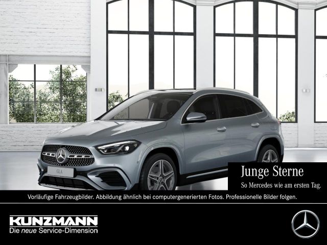 MERCEDES-BENZ GLA 200 AMG Distronic KeylessGo Panorama 360°
