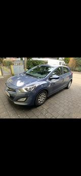 Hyundai i30 1.4 CRDi Classic Classic - Hyundai i30 mit Diesel-Antrieb: Limousine, 1.4