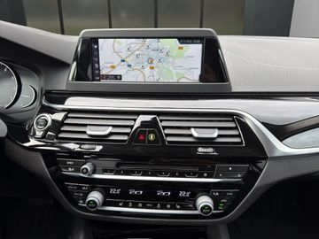 BMW 530 - 11