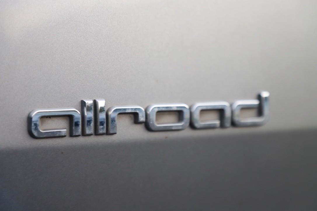 Audi A6 ALLROAD 2004 — photo 8
