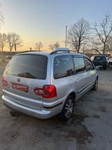 Volkswagen Sharan 1.8T - 6 Sitzer Gebrauchtwagen bis 5.000 Euro
