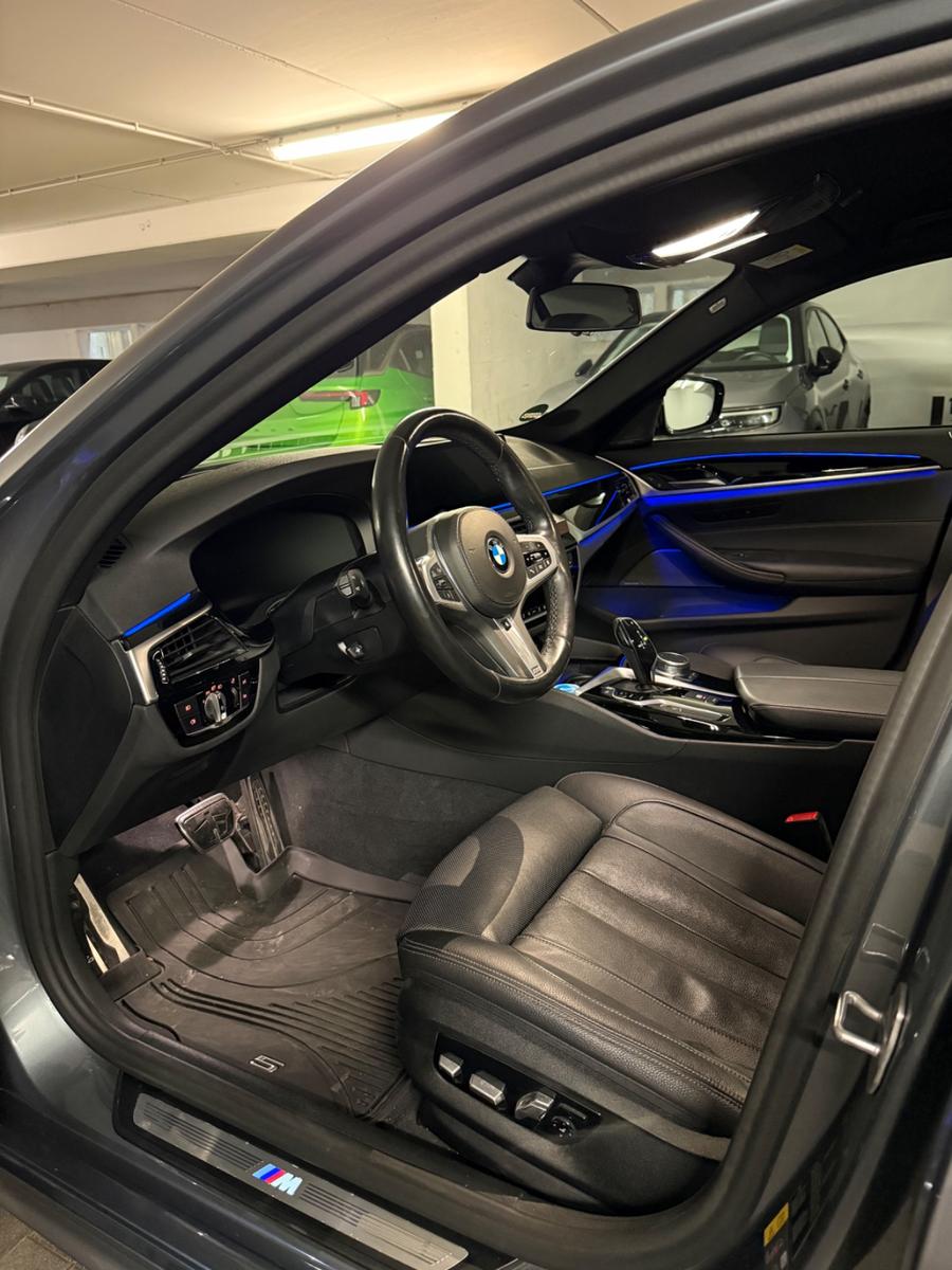 BMW 530e iPerformance - M-Paket - HUD - H&K - Leder