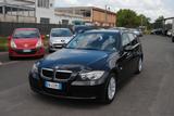 BMW Bmw 320 cat Touring Attiva AUTOMATICA LEGGERE DE - BMW 320 aus 2008: 320d