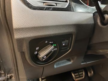 Volkswagen Golf Sportsvan *ACC*NAVI*SZHZ*PDC*KAMERA*