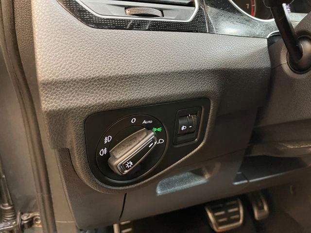 Volkswagen Golf Sportsvan *ACC*NAVI*SZHZ*PDC*KAMERA*