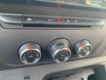 Renault Master III Kasten L2H2 HKa 3,5 Komfort