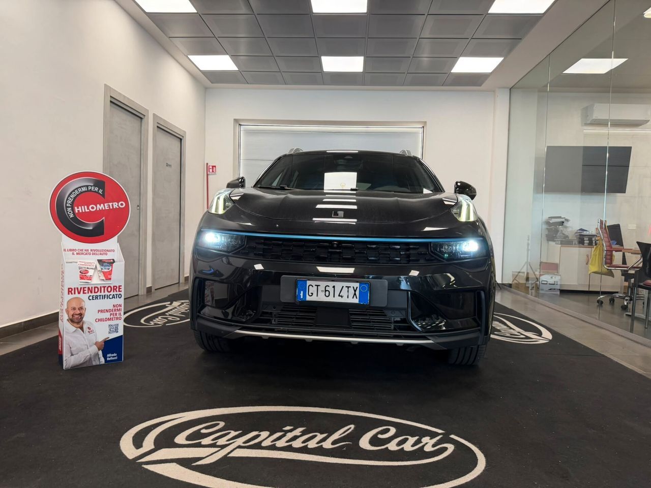 Other Lynk&co 01 PHEV imagem 3