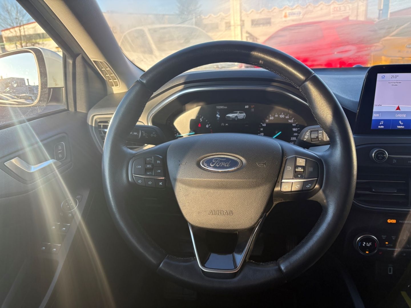 Fahrzeugabbildung Ford Focus Turnier Active BeheizbareWWS Navi LED Appl