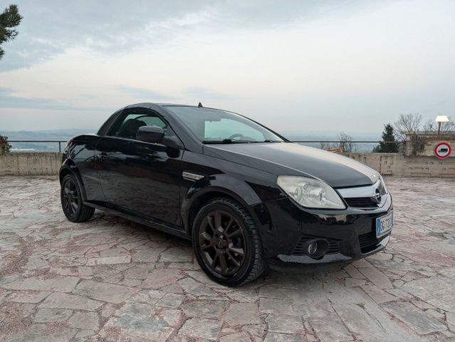 Opel Tigra TwinTop 1.3 CDTI CABRIO