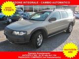 Volvo VOLVO XC70 2.4 D5 20v aut. AWD -omol. 7 POSTI-Is - Volvo V70: Xc