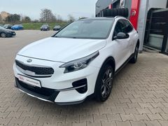 Fahrzeugabbildung Kia XCEED 1.4T DCT7 PLATINUM STANDHEIZUNG