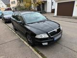 Skoda octavia 1.9 TDI - Skoda Octavia mit Diesel-Antrieb: Kombi, 1.9