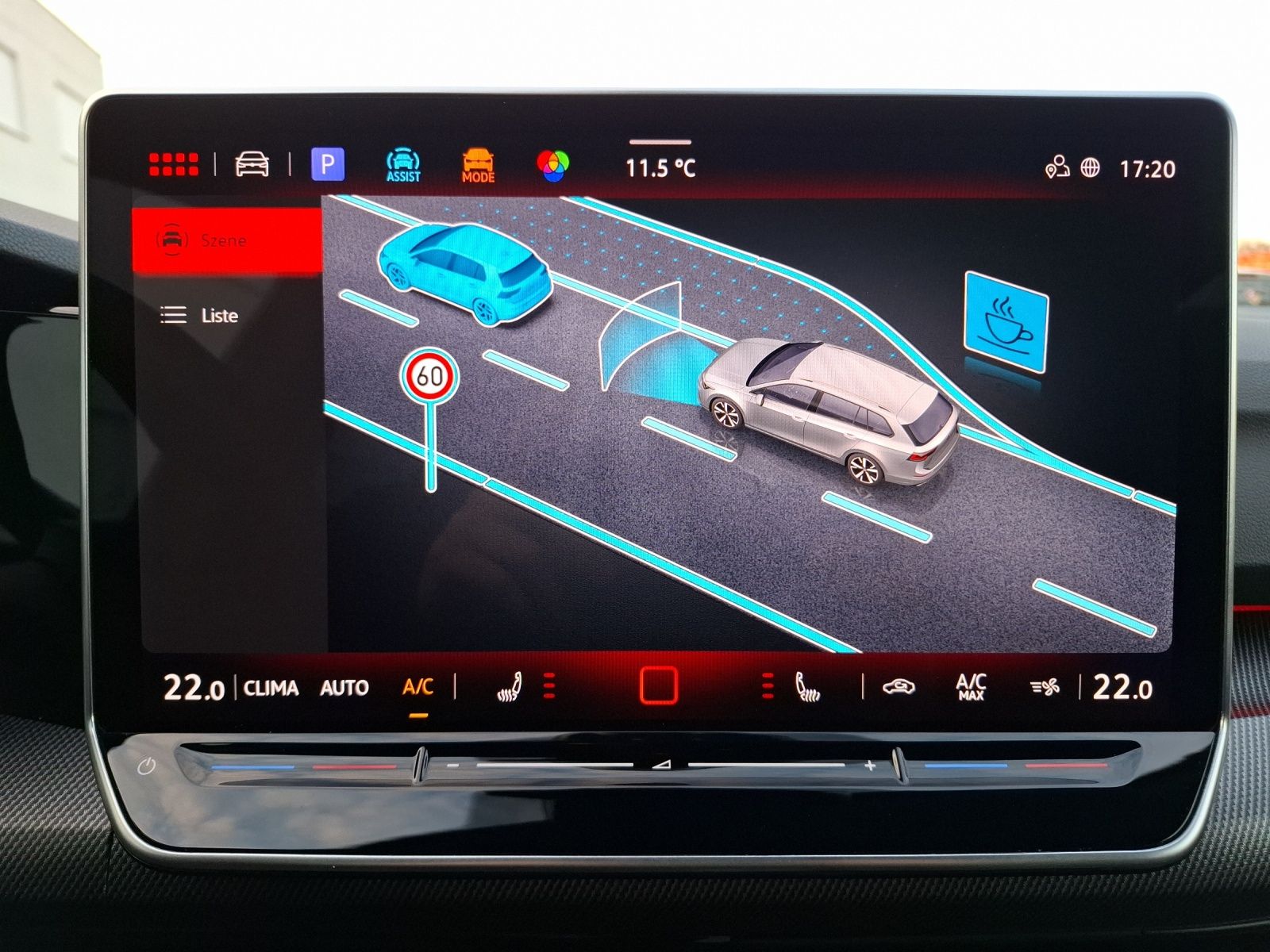Fahrzeugabbildung Volkswagen Golf VIII Variant TSI R-Line Matrix Navi AID ACC