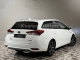 Toyota Auris Touring Sports Hybrid Team D - Toyota Auris in Mainz