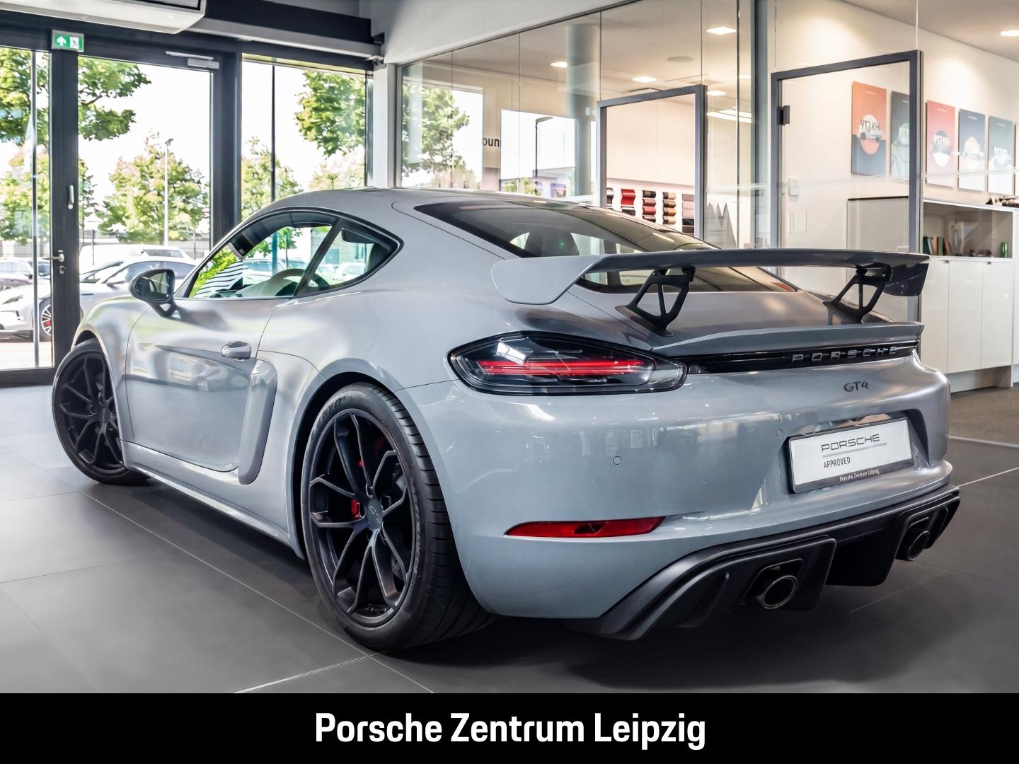 Porsche Cayman GT4 PDK Chrono LED Bose Individualnähte