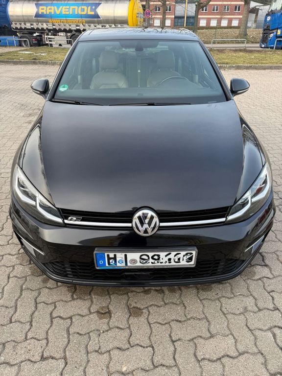 Image of Volkswagen Golf